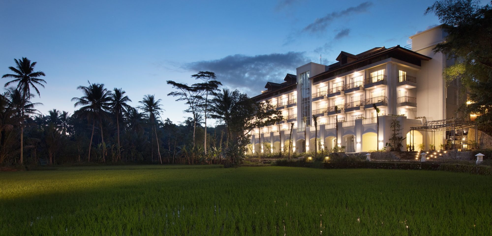 מגלאנג Plataran Heritage Borobudur Hotel מראה חיצוני תמונה