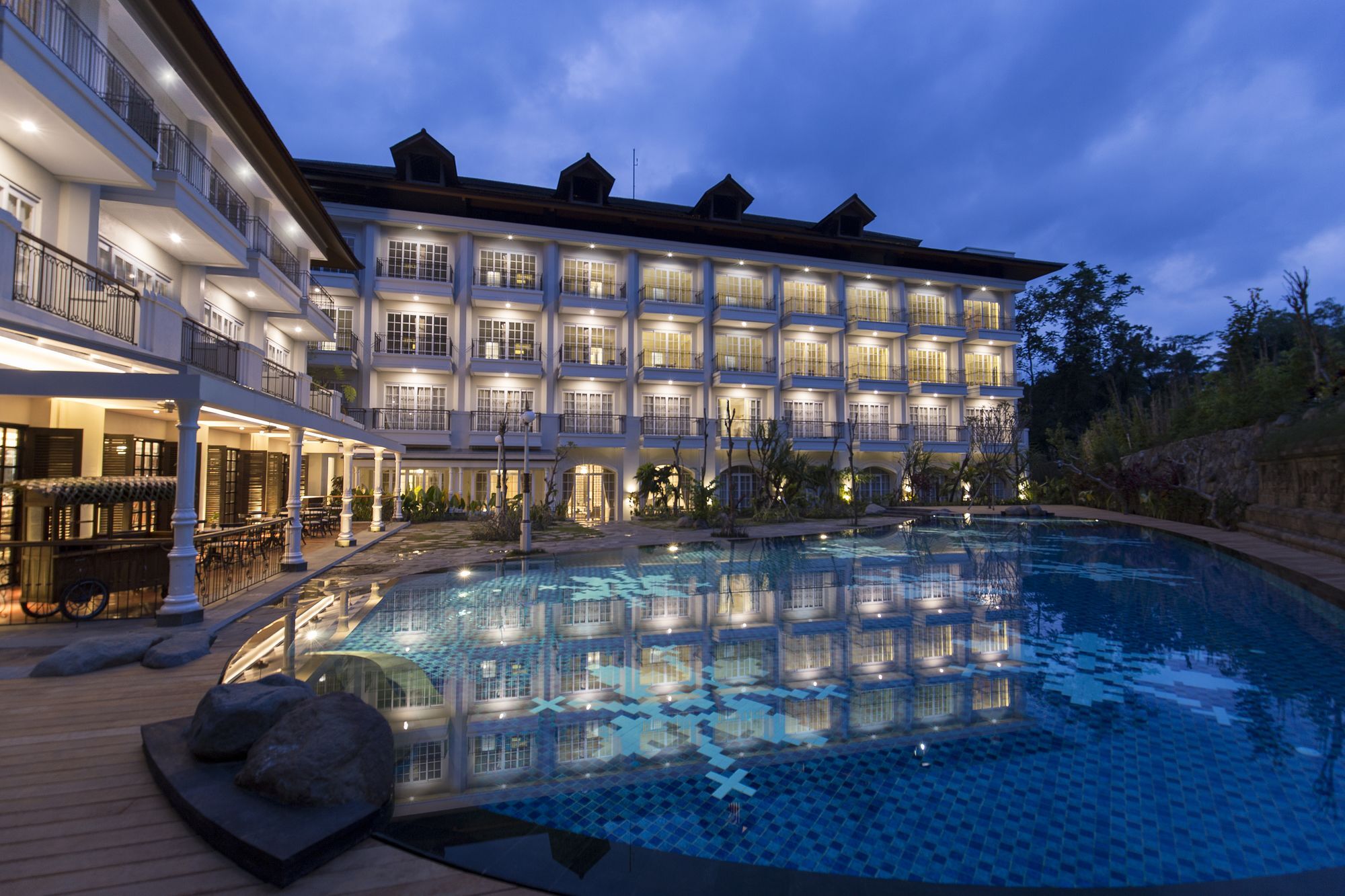 מגלאנג Plataran Heritage Borobudur Hotel מראה חיצוני תמונה